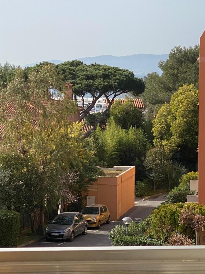 Appart. F2 Apercu Port De Santa Lucia St Raphael Saint-Raphaël Buitenkant foto