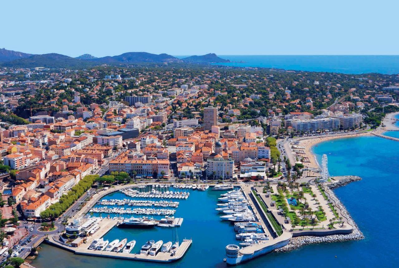 Appart. F2 Apercu Port De Santa Lucia St Raphael Saint-Raphaël Buitenkant foto